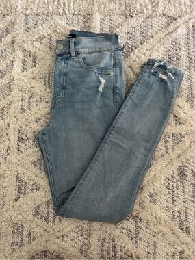 Express Light Blue Women's Distressed Skinny Jeans
